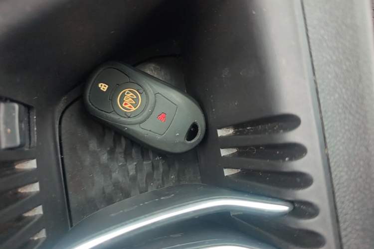 Used Buick Encore 2020 20T CVT Luxury Edition Vehicle Key