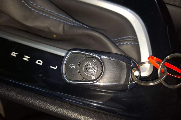 Used Buick Encore 2020 20T CVT Elite Edition Vehicle Key