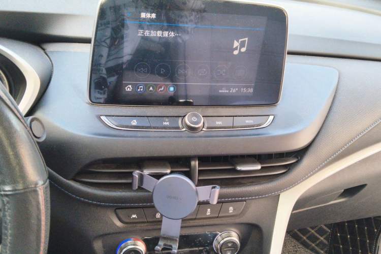 Used Buick Encore 2020 20T CVT Elite Edition Audio And AC Panel