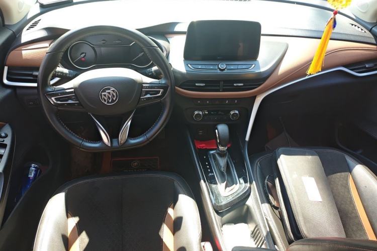 Used Buick Encore 2020 20T CVT Luxury Edition Center Console