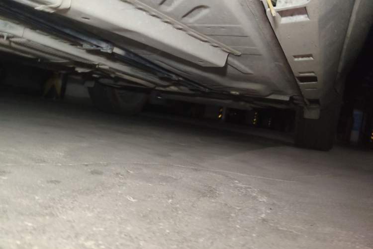 Used Buick Encore 2020 20T CVT Elite Edition Chassis Front Left
