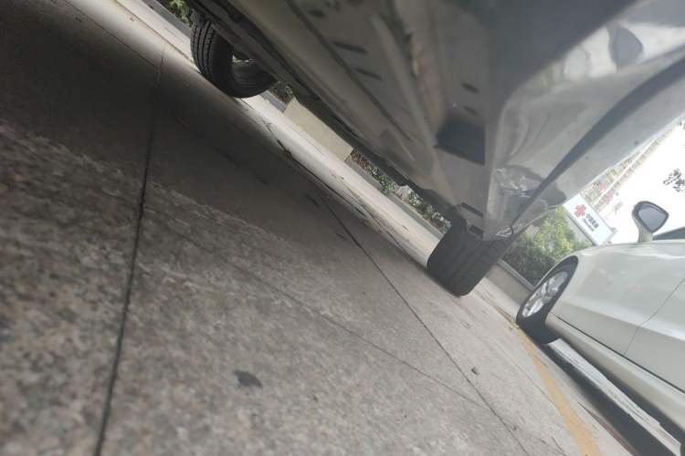 Used Buick Encore 2020 20T CVT Elite Edition Chassis Front Left