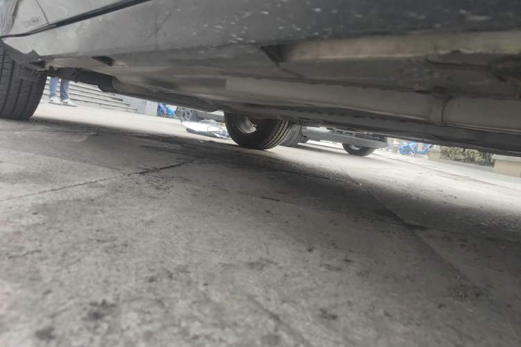 Used Buick Encore 2020 20T CVT Elite Edition Chassis Front Right