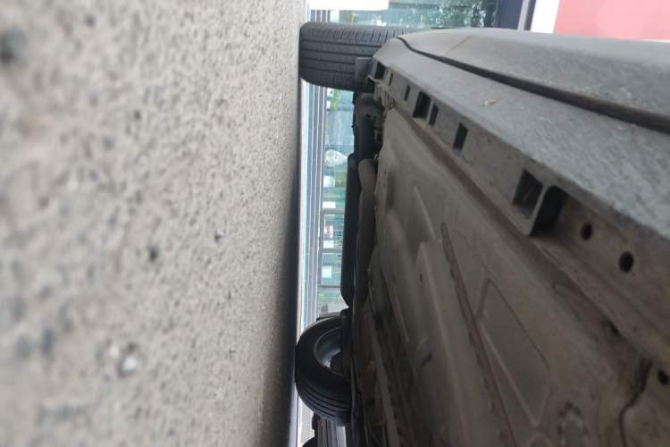 Used Buick Encore 2020 20T CVT Elite Edition Chassis Front Right
