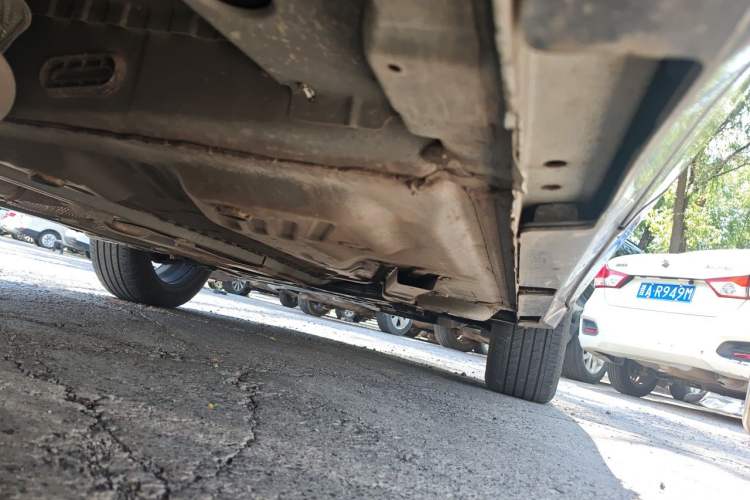 Used Buick Encore 2020 20T CVT Luxury Edition Chassis Rear Right