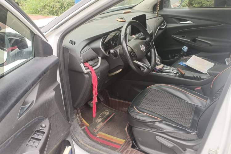 Used Buick Encore 2020 20T CVT Elite Edition Driver Seat