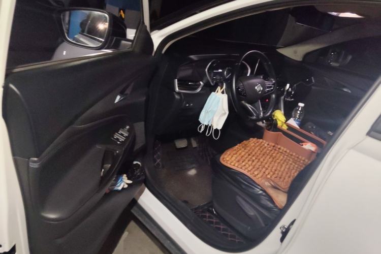Used Buick Encore 2020 20T CVT Elite Edition Driver Seat