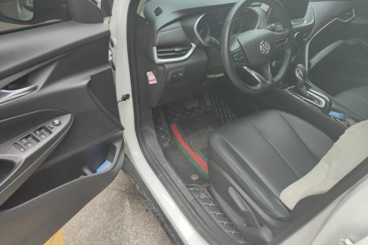 Used Buick Encore 2020 20T CVT Elite Edition Driver Seat