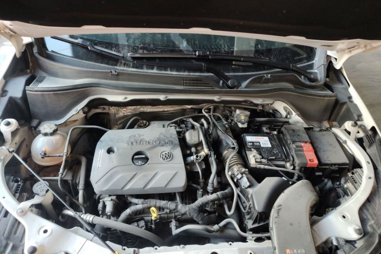 Used Buick Encore 2020 20T CVT Luxury Edition Engine Bay