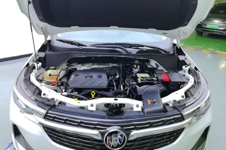Used Buick Encore 2020 20T CVT Elite Edition Engine Bay