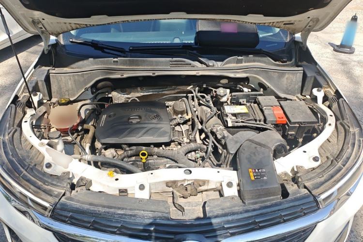 Used Buick Encore 2020 20T CVT Luxury Edition Engine Bay
