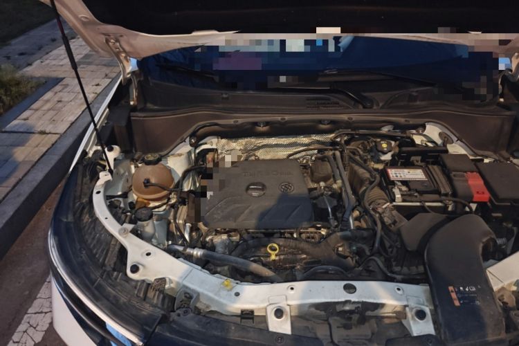Used Buick Encore 2020 20T CVT Elite Edition Engine Bay Right