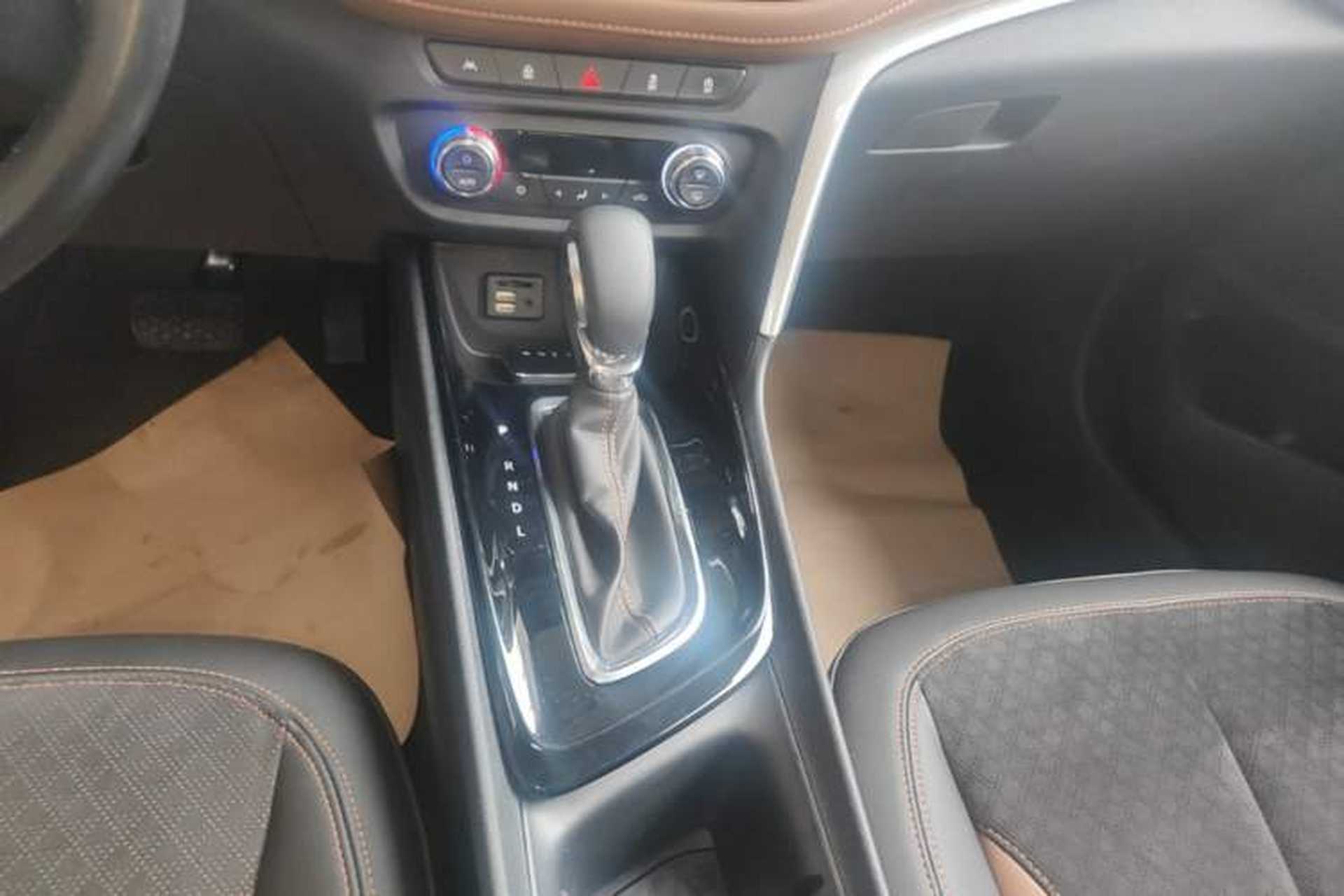 Used Buick Encore 2020 20T CVT Luxury Edition Gear Lever