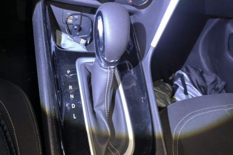 Used Buick Encore 2020 15T Automatic Trend Edition Gear Lever