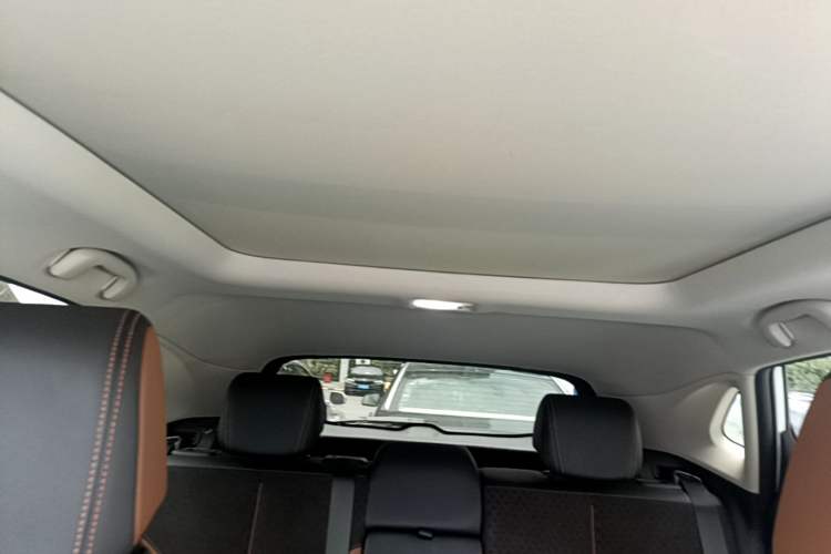 Used Buick Encore 2020 20T CVT Luxury Edition Headliner