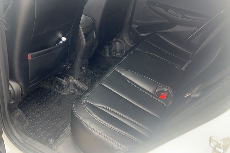 Used Buick Encore 2020 20T CVT Elite Edition Interior 1