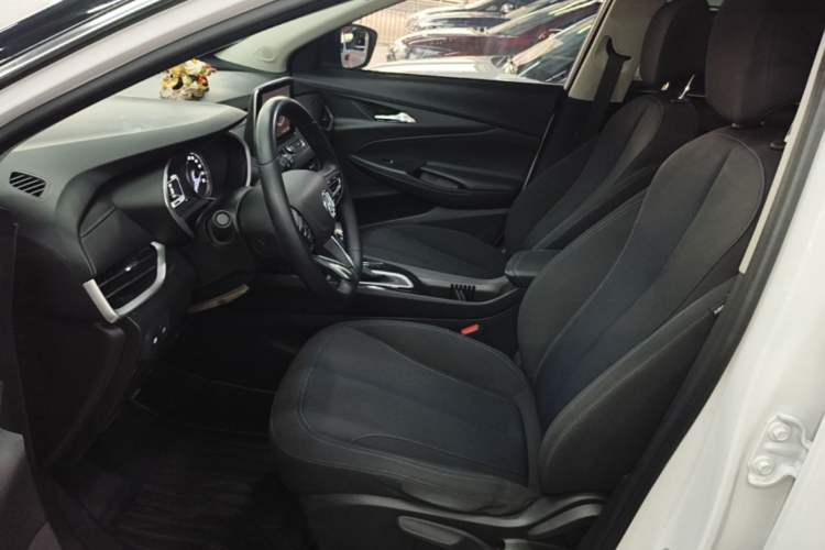 Used Buick Encore 2020 20T CVT Elite Edition Left Front Seat