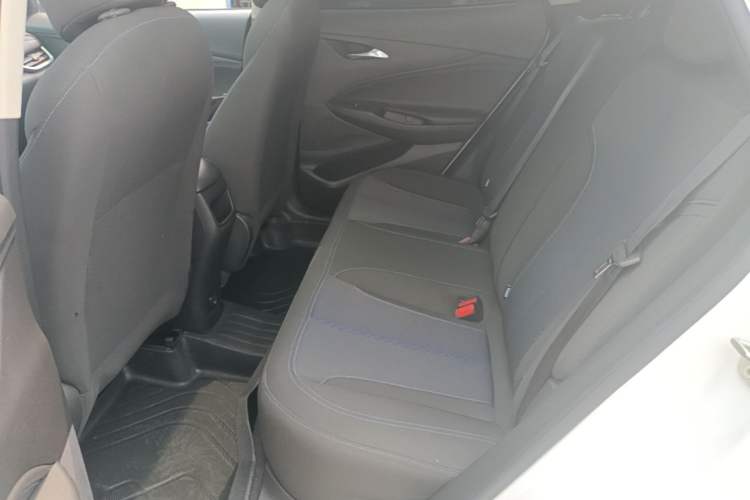 Used Buick Encore 2020 20T CVT Elite Edition Left Rear Seat
