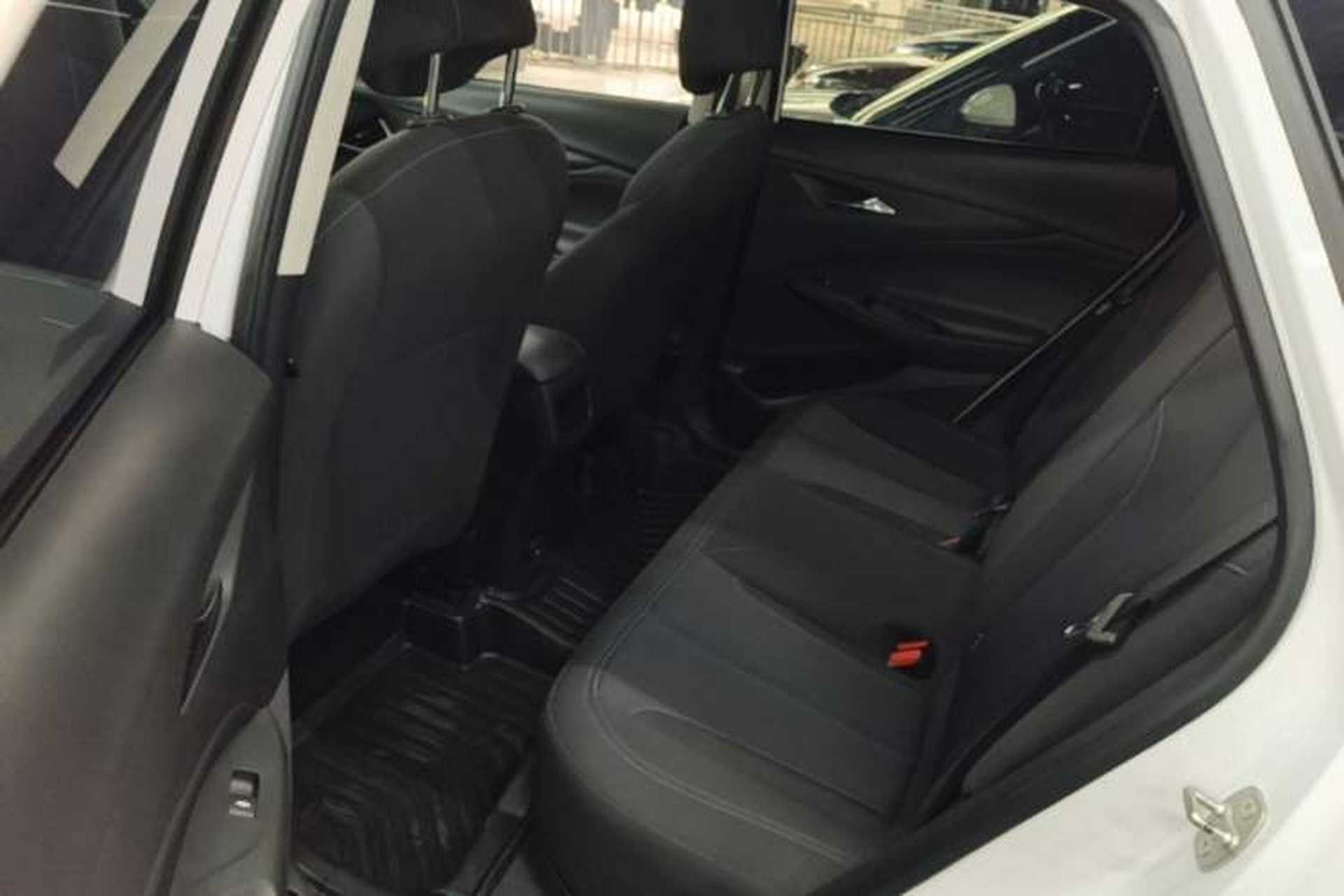 Used Buick Encore 2020 20T CVT Elite Edition Left Rear Seat