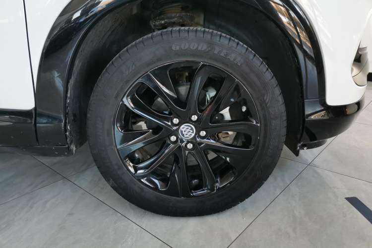 Used Buick Encore 2020 20T CVT Elite Edition Left Rear Wheel Hub