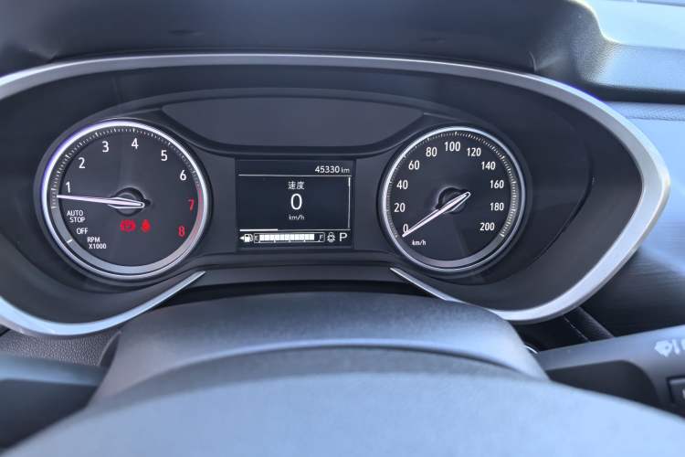 Used Buick Encore 2020 20T CVT Elite Edition Odometer Close Up