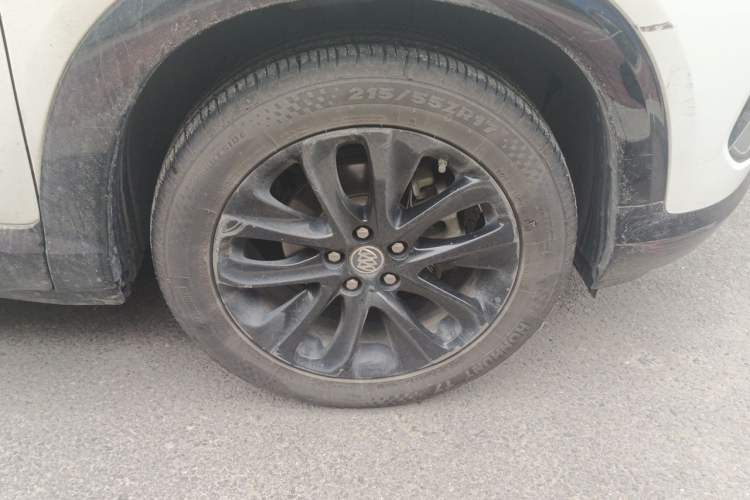 Used Buick Encore 2020 20T CVT Elite Edition Right Front Wheel Hub