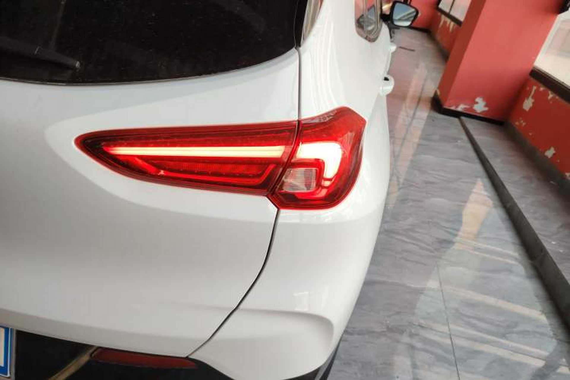 Used Buick Encore 2020 20T CVT Luxury Edition Right Rear Taillight