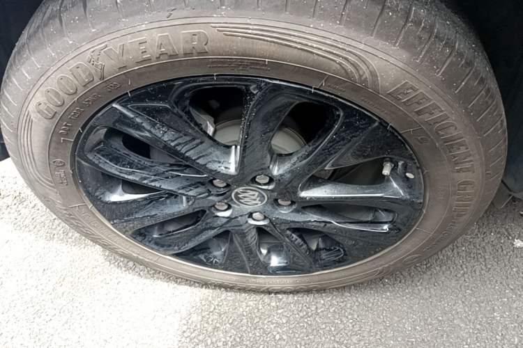 Used Buick Encore 2020 20T CVT Luxury Edition Right Rear Wheel Hub