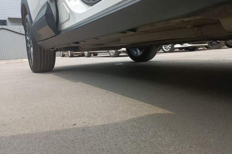 Used Buick Encore 2020 20T CVT Elite Edition Right Side Sill