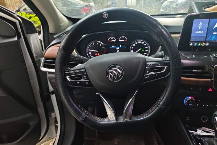 Used Buick Encore 2020 20T CVT Luxury Edition Steering Wheel