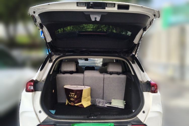 Used Buick Encore 2020 20T CVT Elite Edition Trunk