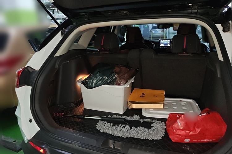 Used Buick Encore 2020 20T CVT Elite Edition Trunk