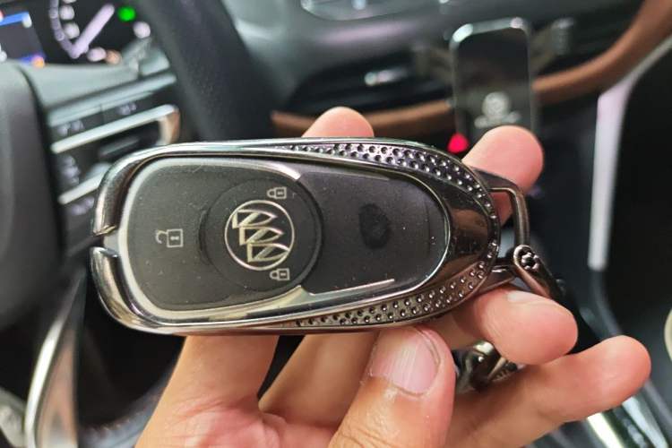 Used Buick Encore 2020 20T CVT Luxury Edition Vehicle Key