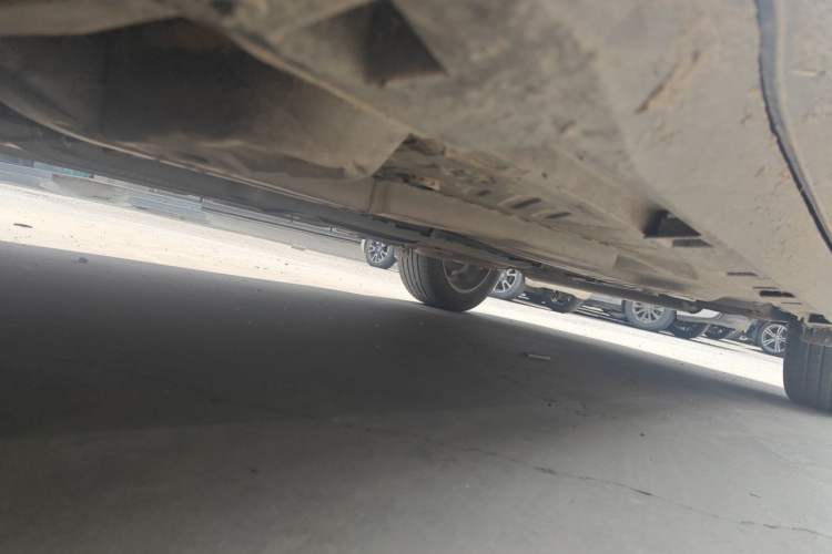 Used Buick Encore 2020 20T CVT Elite Edition Chassis Front Left