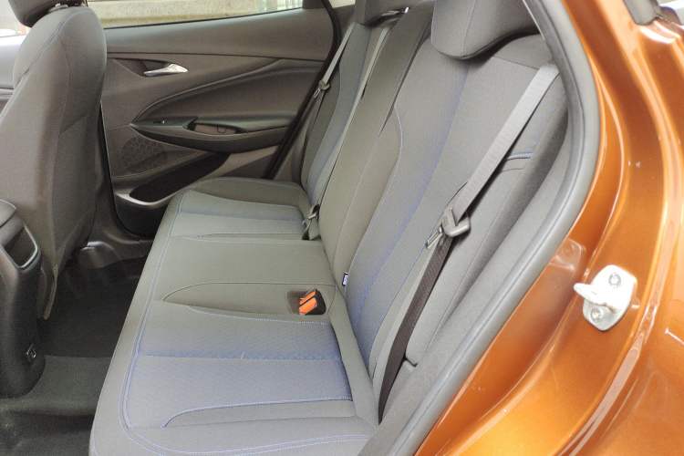 Used Buick Encore 2020 20T CVT Elite Edition Left Rear Seat