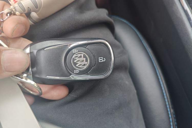 Used Buick Encore 2020 20T CVT Elite Edition Vehicle Key