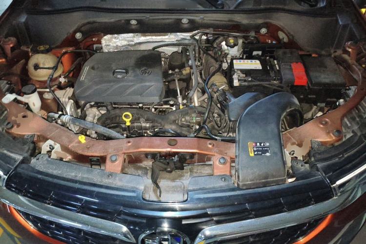 Used Buick Encore 2021 332T CVT Luxury Version Engine Bay