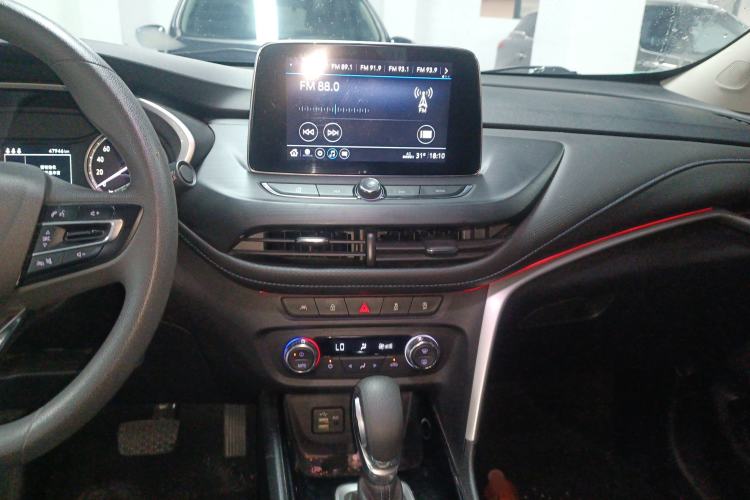Used Buick Encore 2021 332T CVT Elite Edition Audio And AC Panel