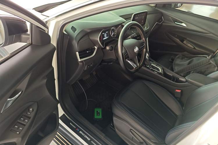 Used Buick Encore 2021 332T CVT Elite Edition Driver Seat
