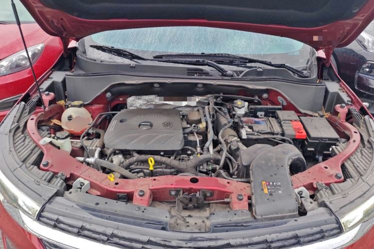 Used Buick Encore 2021 332T CVT Elite Edition Engine Bay