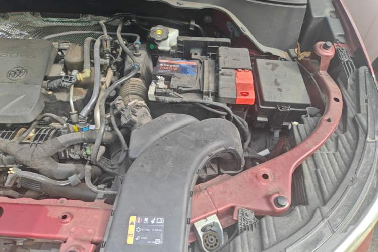 Used Buick Encore 2021 332T CVT Elite Edition Engine Bay Left