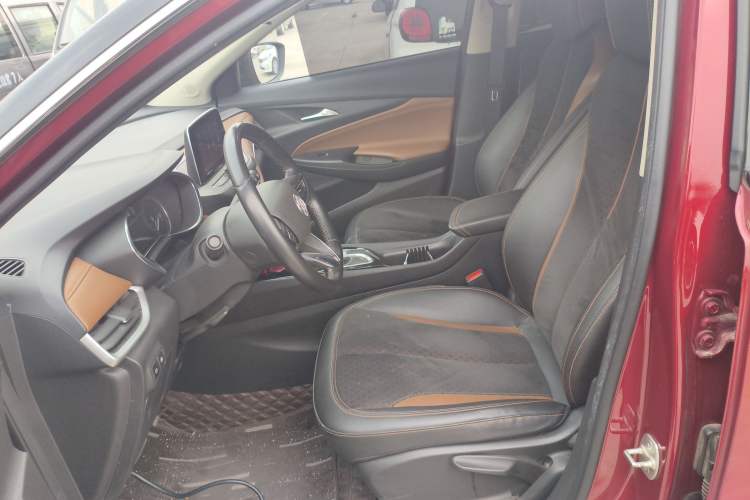 Used Buick Encore 2021 332T CVT Luxury Version Left Front Seat
