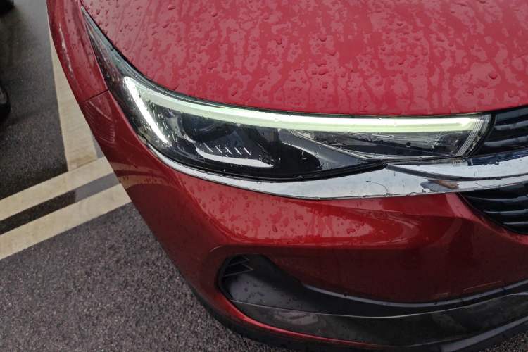 Used Buick Encore 2021 332T CVT Elite Edition Right Front Headlight