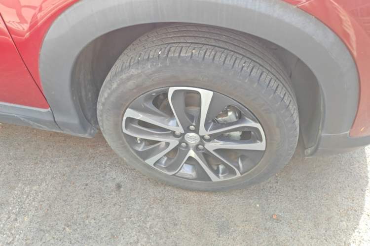 Used Buick Encore 2021 332T CVT Elite Edition Right Front Wheel Hub