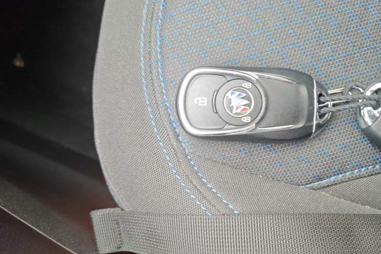 Used Buick Encore 2021 332T CVT Elite Edition Vehicle Key