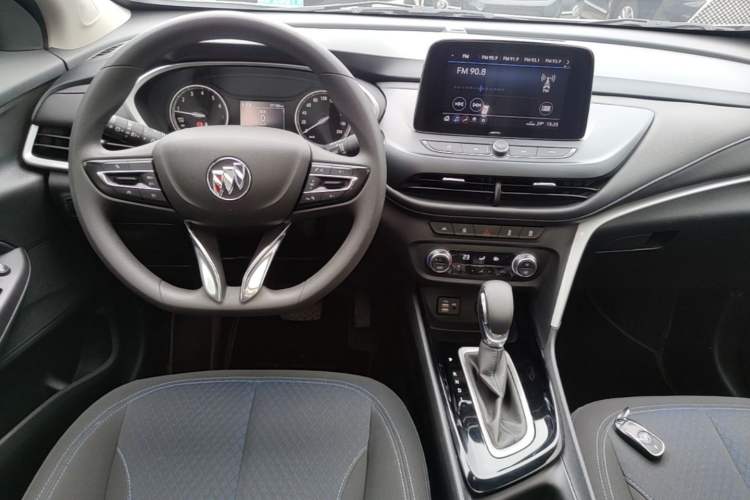 Used Buick Encore 2021 332T CVT Elite Edition Audio And AC Panel