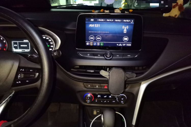 Used Buick Encore 2021 332T CVT Elite Edition Audio And AC Panel