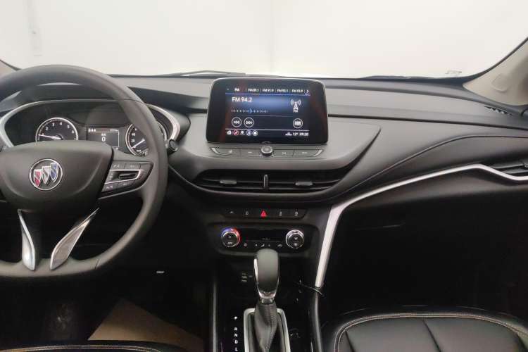 Used Buick Encore 2021 332T CVT Elite Edition Audio And AC Panel