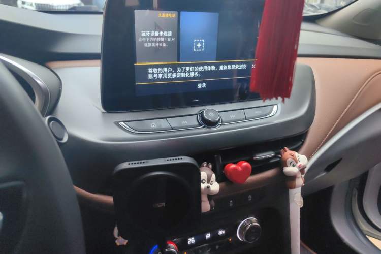 Used Buick Encore 2021 332T CVT Luxury Version Audio And AC Panel