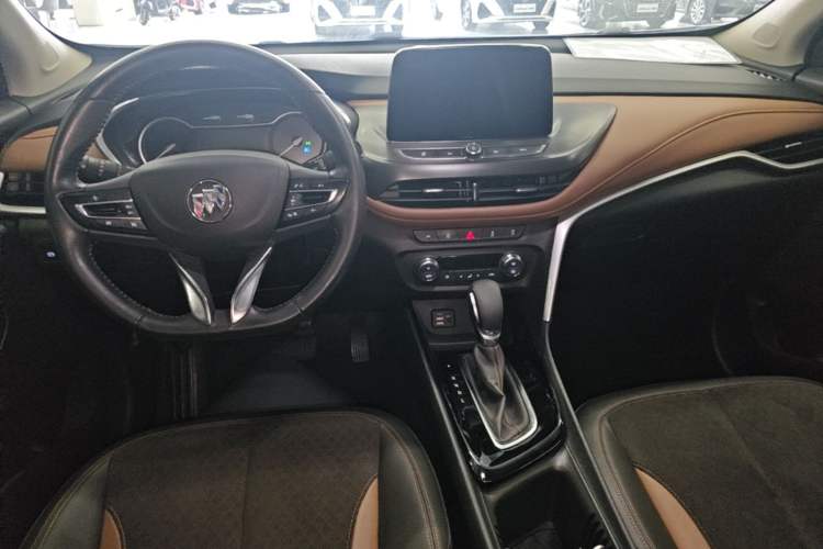 Used Buick Encore 2021 332T CVT Luxury Version Center Console